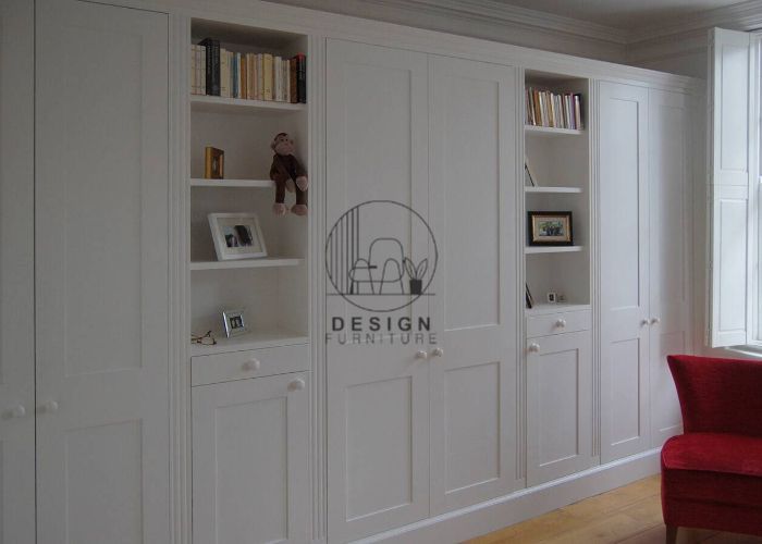 Fitted bedroom customized wardrobe cabinet;