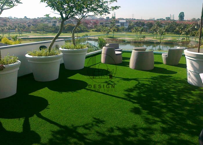 Durable artificial grass for balcony