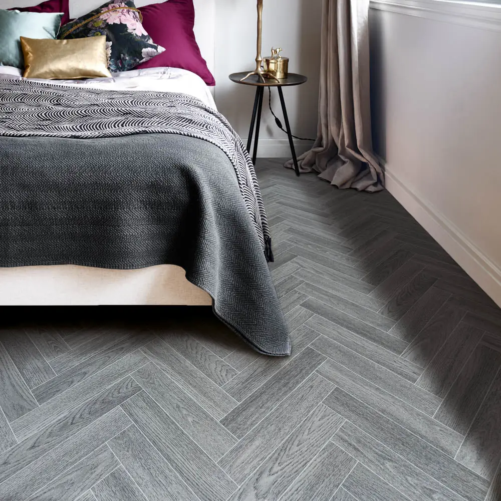 Modern vinyl flooring Dubai