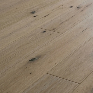 Whitewashed Oak Wooden