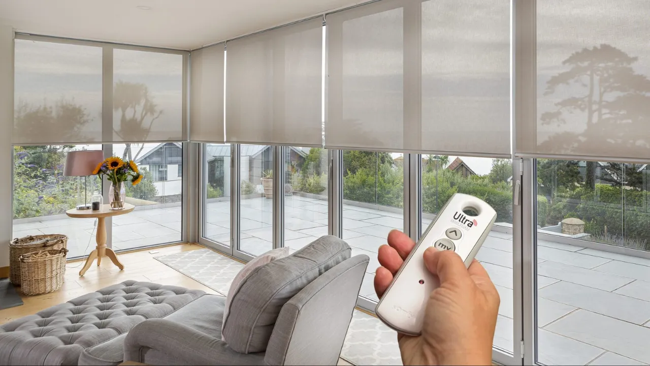 Roller motorized blinds in Dubai